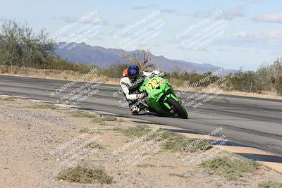 media/Nov-16-2025-Race Pace (Sun) [[8c5fa54630]]/Verified Riders/4-Turn 3 Inside (1050am)/